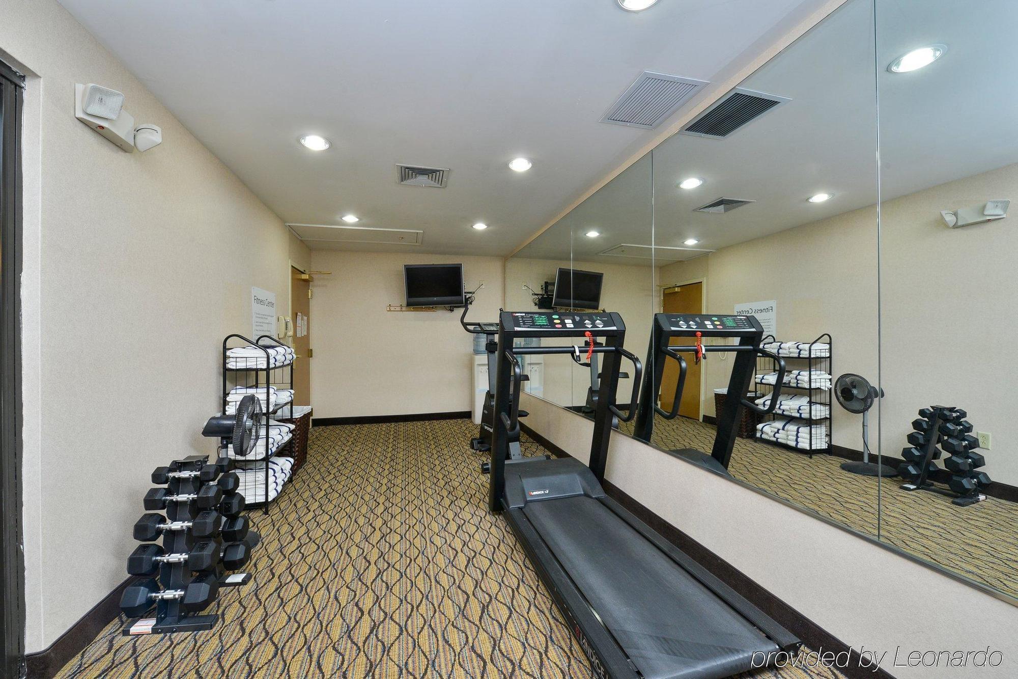 Holiday Inn Express Great Barrington By Ihg Ngoại thất bức ảnh