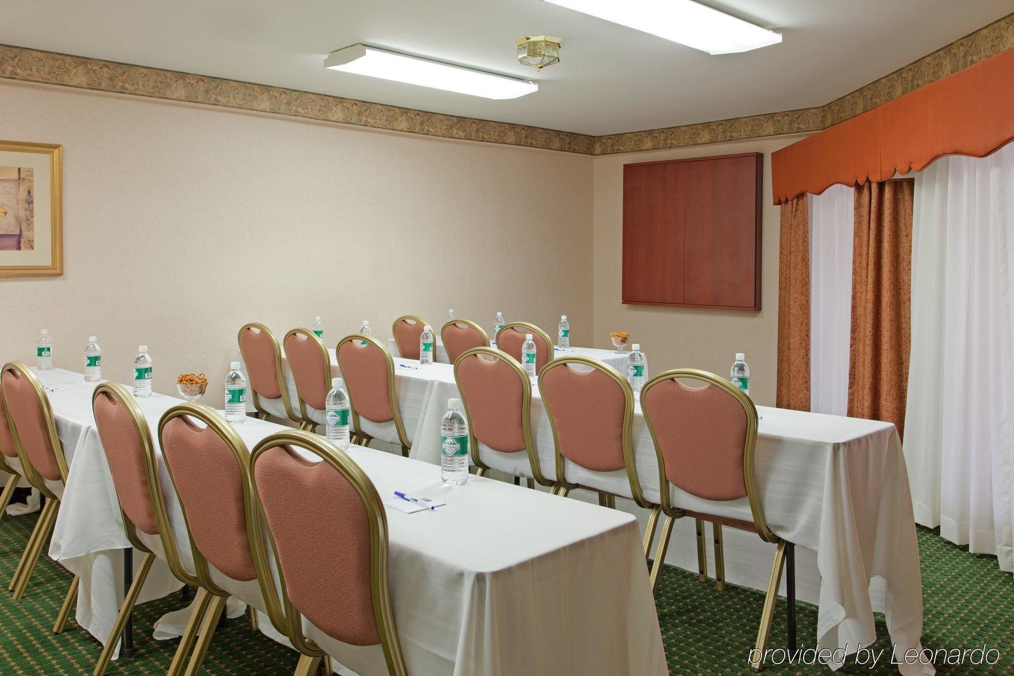 Holiday Inn Express Great Barrington By Ihg Tiện nghi bức ảnh