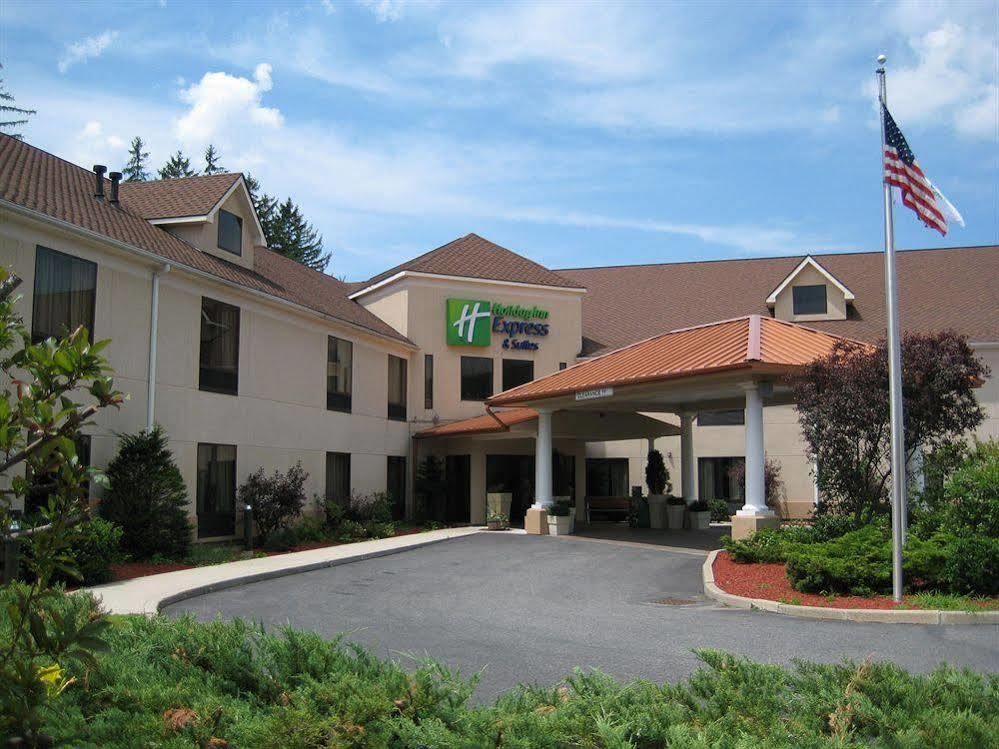 Holiday Inn Express Great Barrington By Ihg Ngoại thất bức ảnh