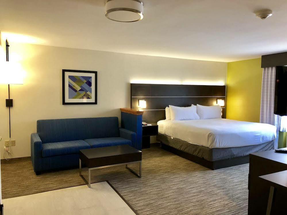 Holiday Inn Express Great Barrington By Ihg Ngoại thất bức ảnh